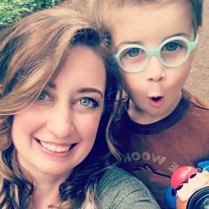 Meet your Posher, Rachel